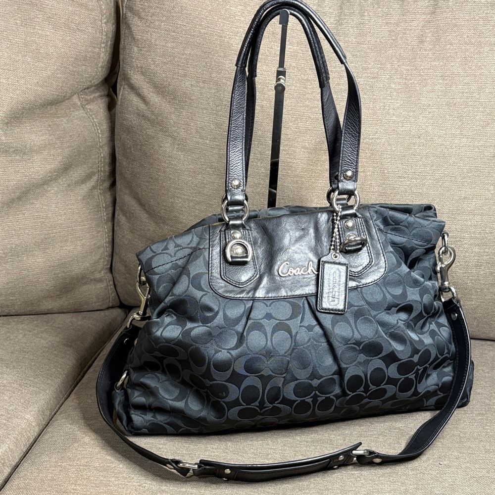 Coach Ashley Signature Black Satchel Bag Detachable Shoulder Strap F1175 - Picture 2 of 13